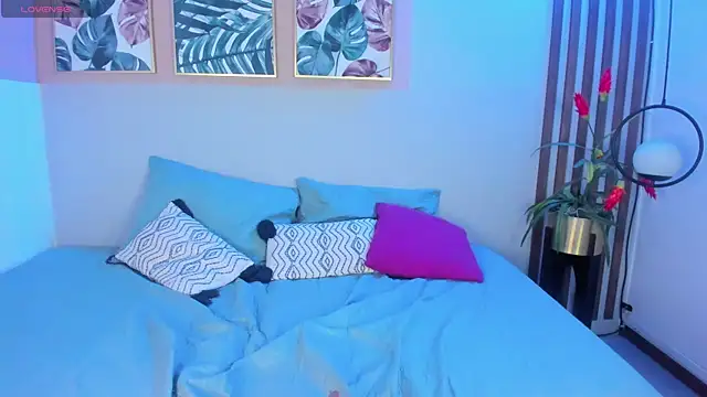 julianaaldanaa webcam