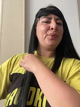 Abril_Luv webcam