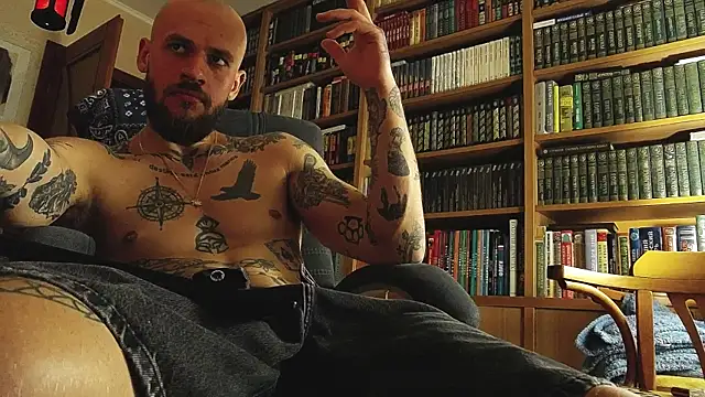 padr3jason live cam on StripChat