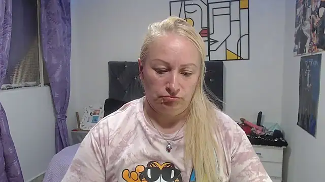 emperabigbootybigass webcam