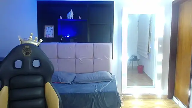 _Charlotte_Collins_ webcam