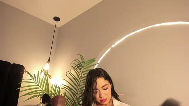 Juli_Casanova webcam