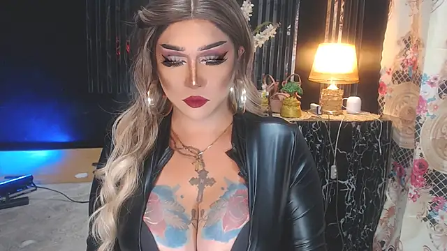 trandomsts9inchellcock live cam on StripChat