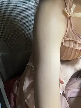 Mina048 webcam