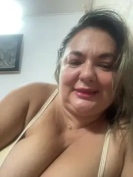 MikyVesela webcam