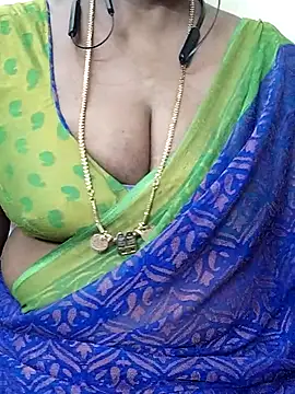 niki076_tamil - Niki076_tamil's free webcam - UK Sex Cams