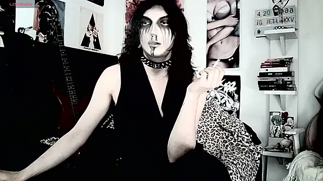 kiiler_queen live cam on StripChat