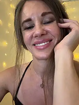 LucieMack webcam