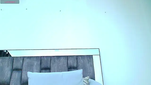 alyssia_ocean webcam