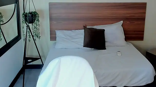 samayryann - SamayRyann's free webcam - UK Sex Cams