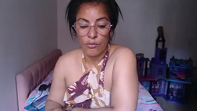 kateleyagrey live cam