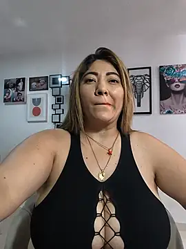 kendra_fire - Kendra_fire's free webcam - UK Sex Cams