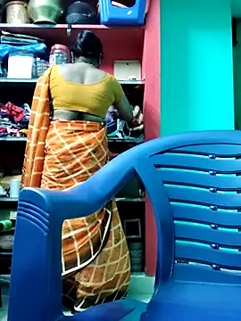 Tamilrojanew webcam