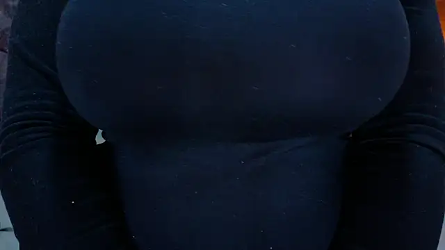 jaylascott__ - JaylaScott__'s free webcam - UK Sex Cams