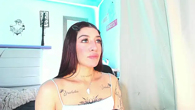 Anna_belly webcam