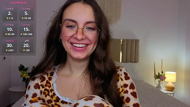 Real_cutie1 webcam