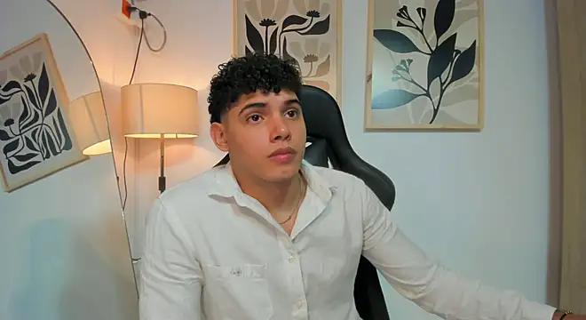 justin_payn14 webcam