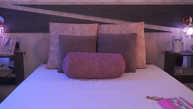 Natalia_Cruzz webcam