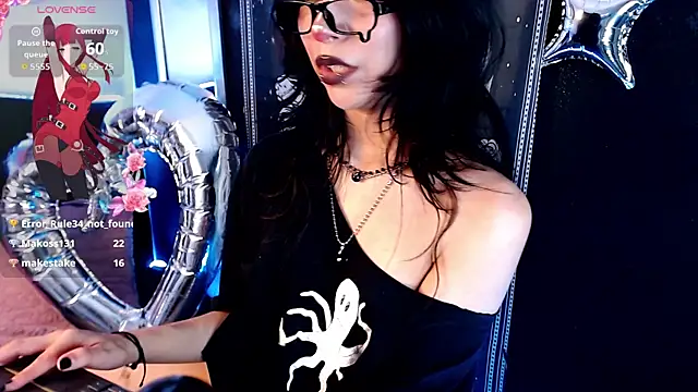 KiomyVamp webcam