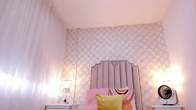 katherine_glow webcam