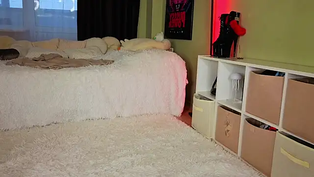 Regina_Amour webcam