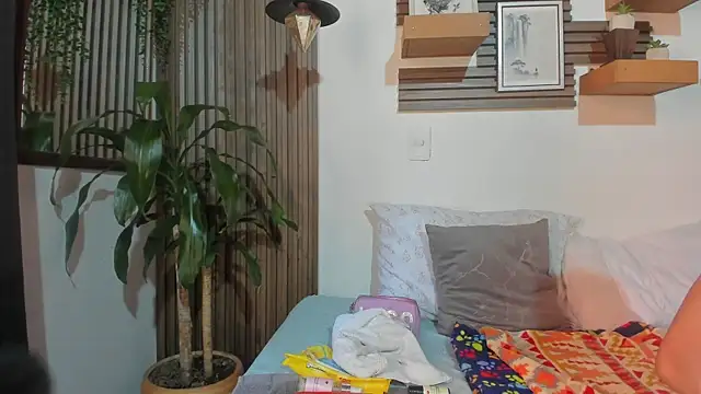 Evaa_campbell live cam