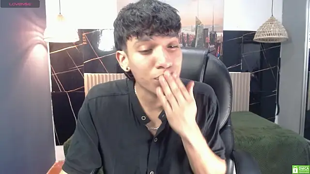 Jake_Falcon webcam