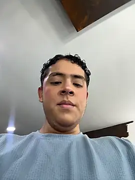 darian_lafortezaa webcam