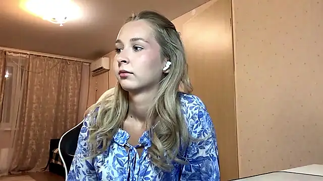 JoyBold webcam
