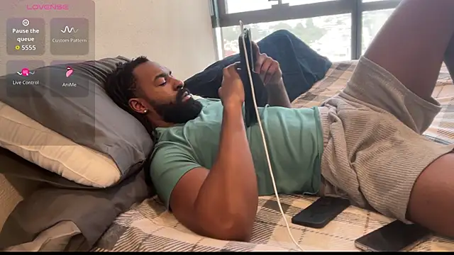 blackmuscless webcam
