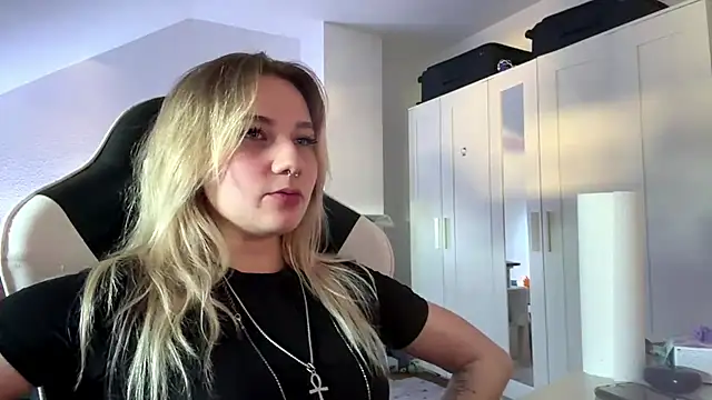 tutsiecutie webcam