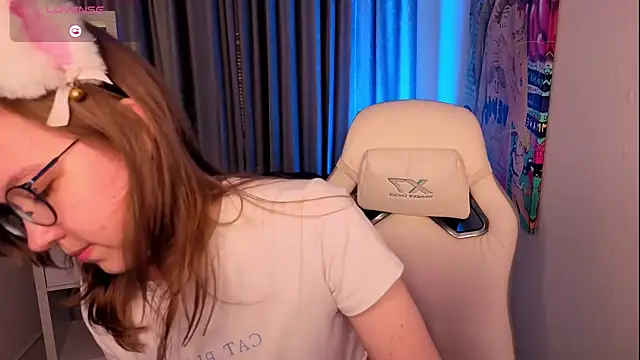 LiaBroock webcam