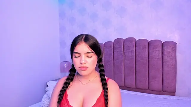 Kimmie_Bloomie webcam
