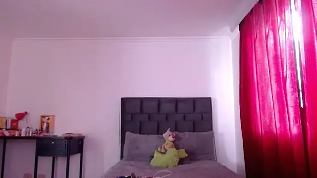 VALERY_MEER webcam