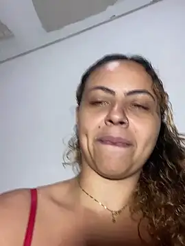 Chloe_Leaozinho live cam