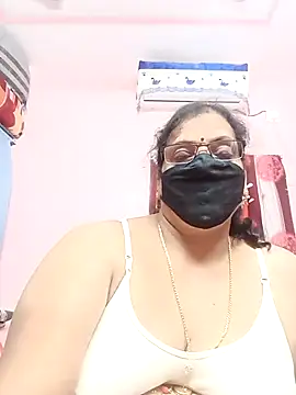sarala_telugu - Sarala_telugu's free webcam - UK Sex Cams