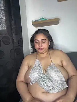 Selenee23 webcam