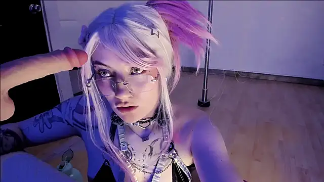 Broklinwhite_ webcam