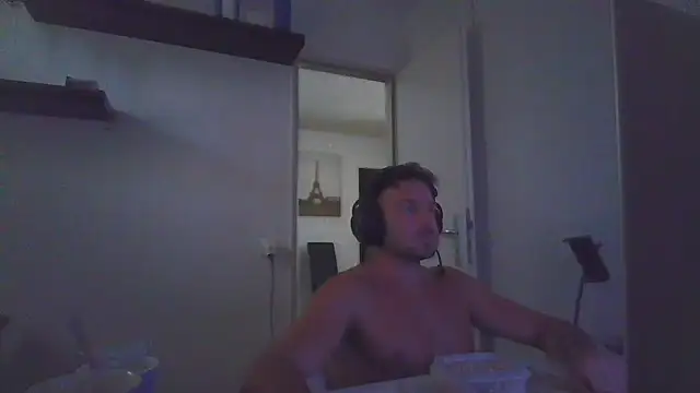 alpha-hunk webcam