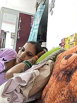 Sexy-Kajal2 webcam