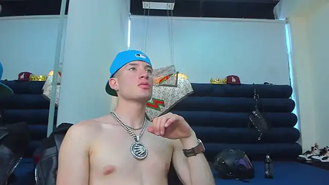 HunterHeat_ webcam