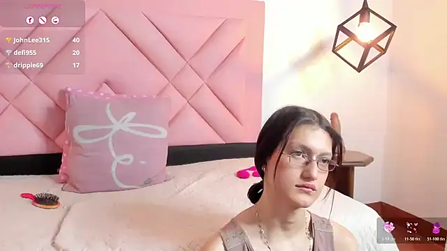 Caroline_daring webcam