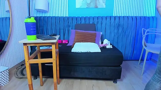 dahianeconnor - Dahianeconnor's free webcam - UK Sex Cams