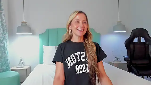 nela_moretti webcam
