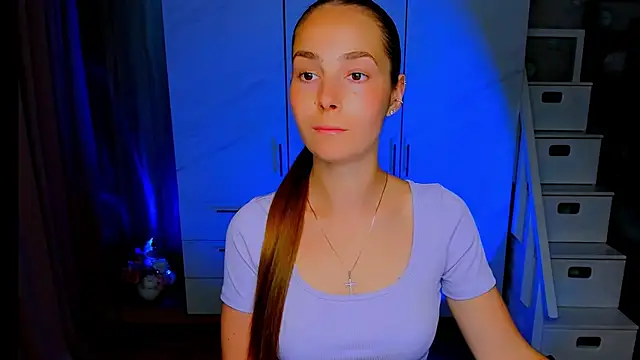 Maddy_Wood_ webcam
