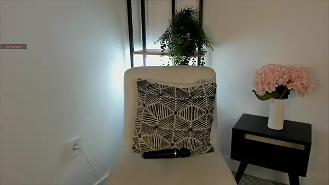 AaronTharrington webcam