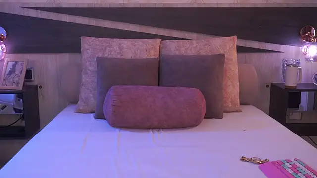 Natalia_Cruzz webcam
