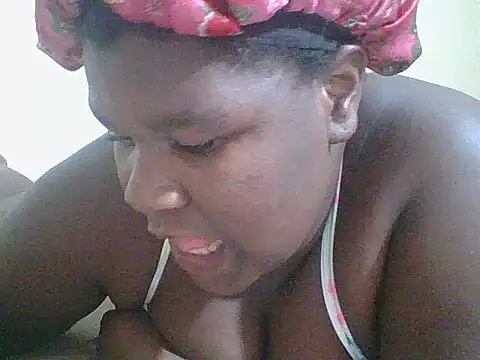 sexybutyy webcam