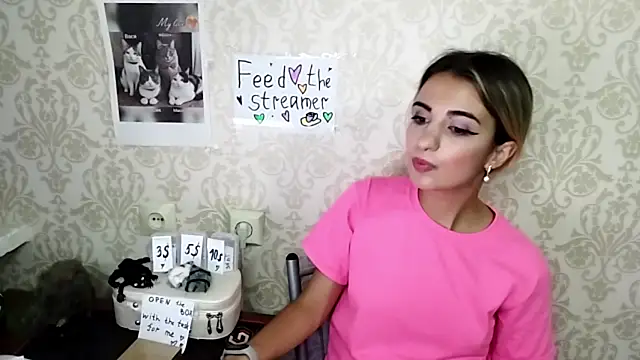 AminaGirls webcam