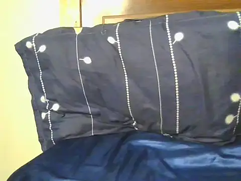 sexycutiey - Sexycutiey's free webcam - UK Sex Cams